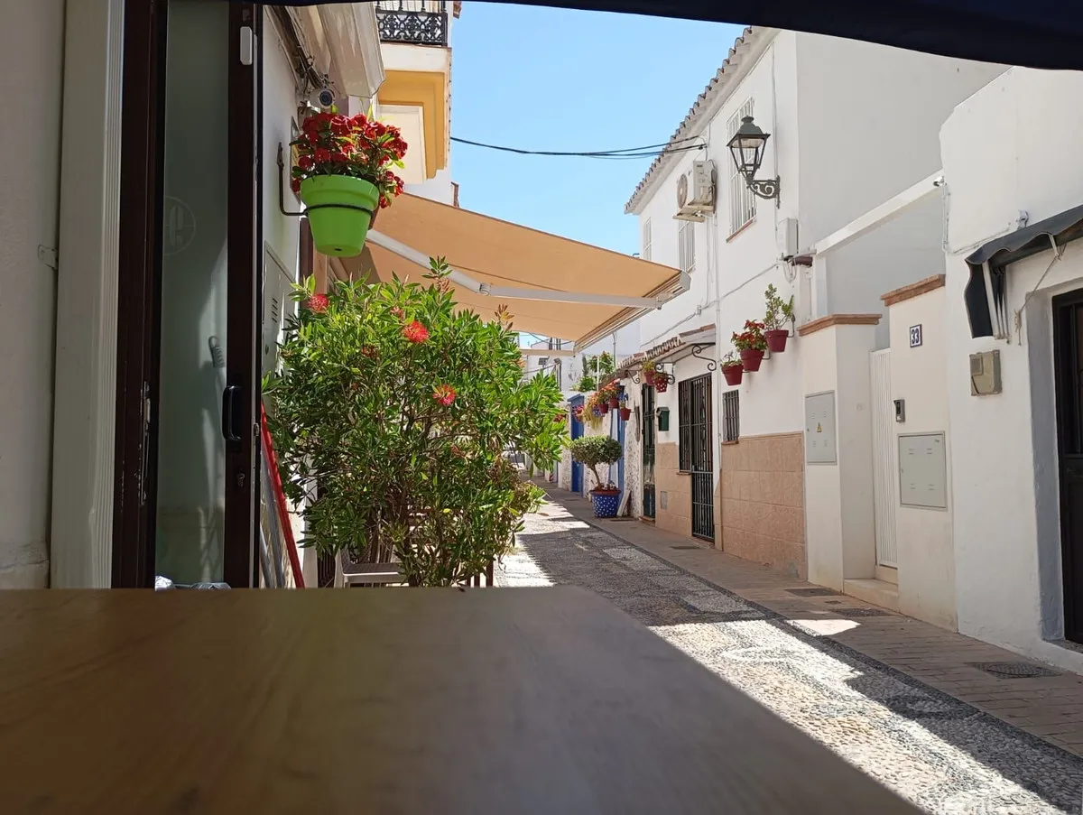 8acb3cce-a0dd-4a08-84e4-d595cba4e4bf