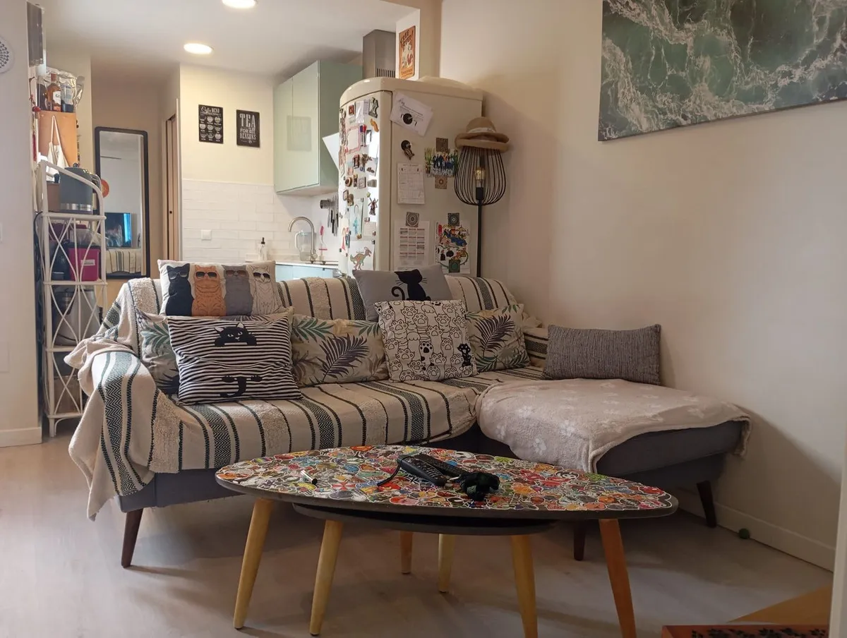 c6a72427-600d-4946-9adc-13e9a206572d