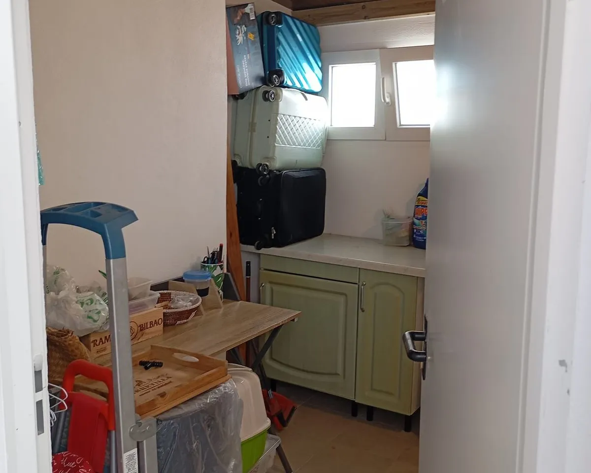 cf7b835b-ef32-44ee-ad47-59417662594a