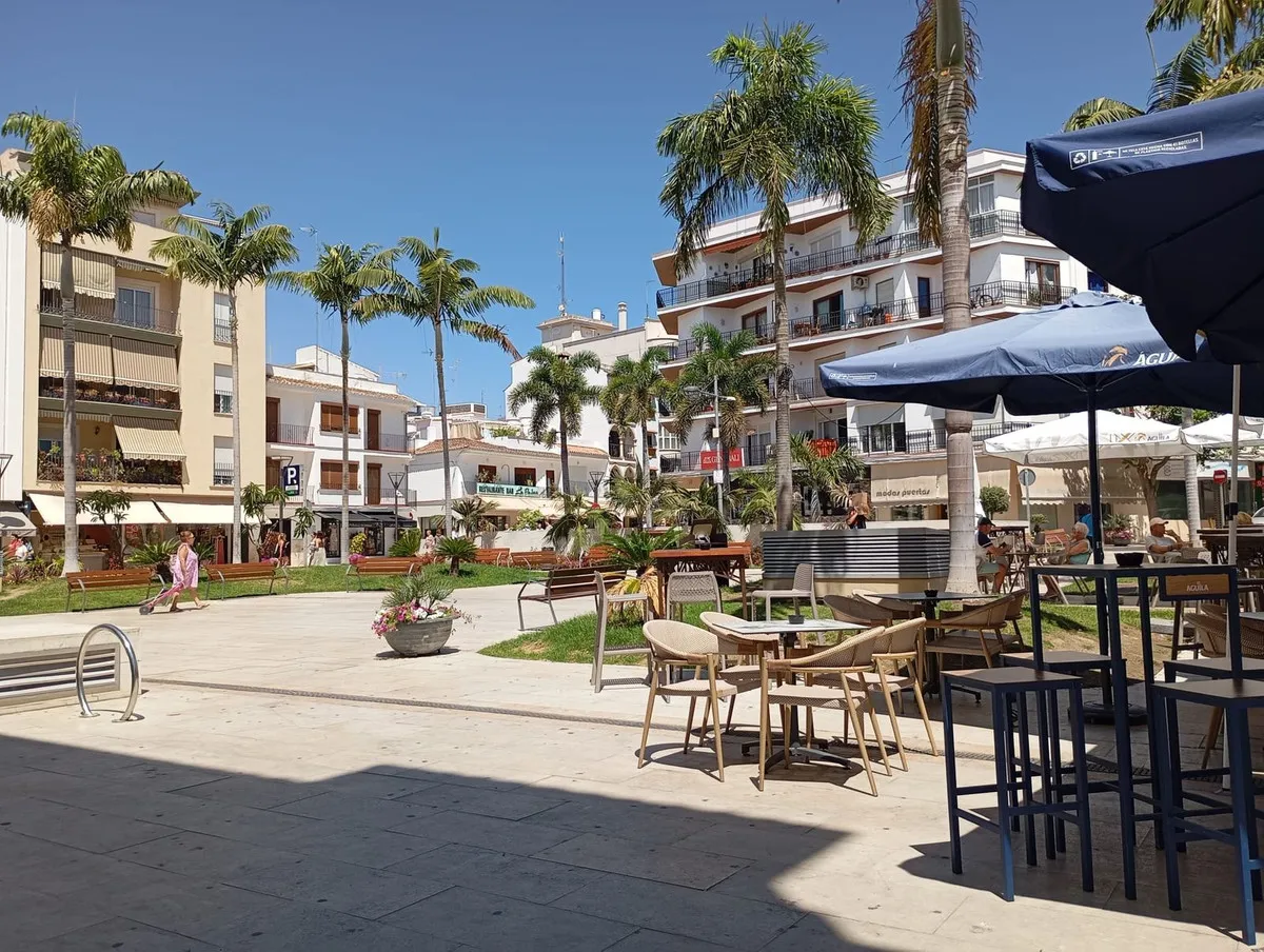 e4e42c14-ddbd-4853-9a05-0e3a2383d09b