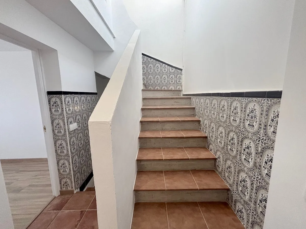 6dbdbc19-7023-4ae1-8107-9ccef2a0058b