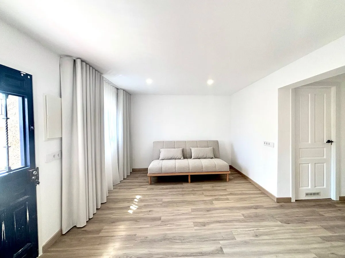 9650aca1-06f7-4b1e-bf4d-137c73b7e24a