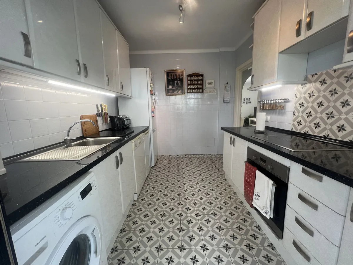 f28792bc-7b4e-43f8-b632-c44f131033ec