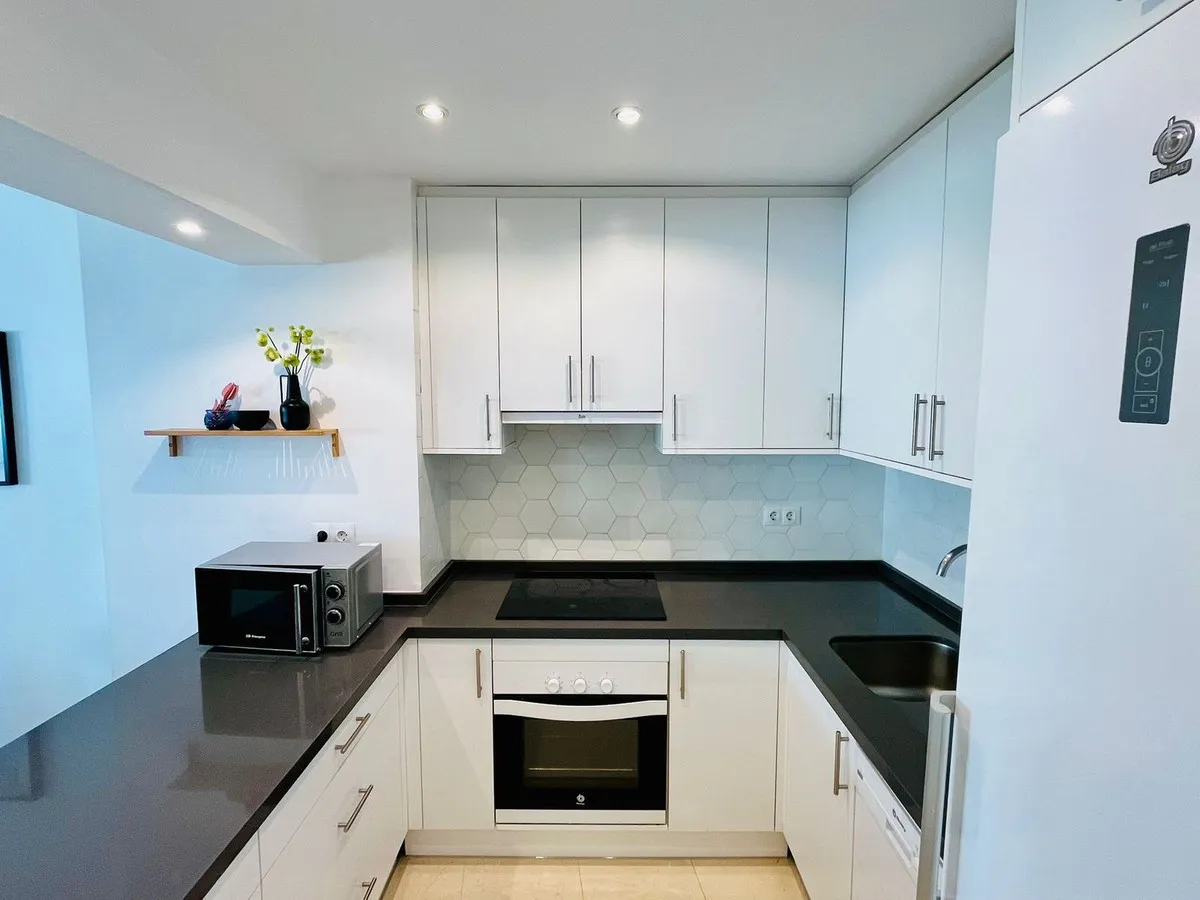 8ccbce0e-ad38-4987-9bd0-244d21b35a84