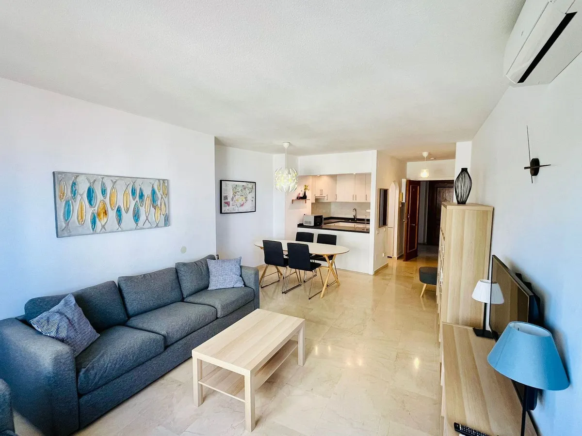 e5621baa-3bbf-4ac7-acfe-ef420b30fe2b