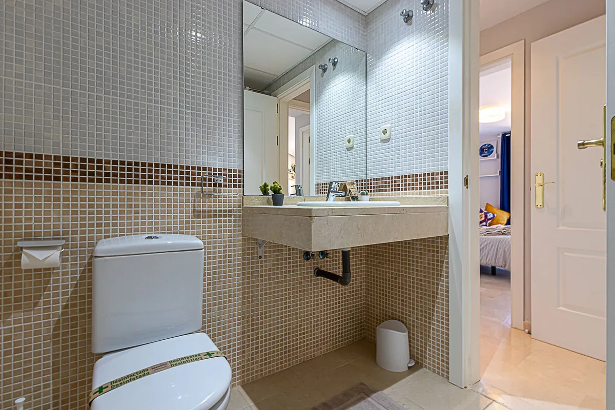 487e3ba3-78fd-44f7-85c7-95e1985c5c2f