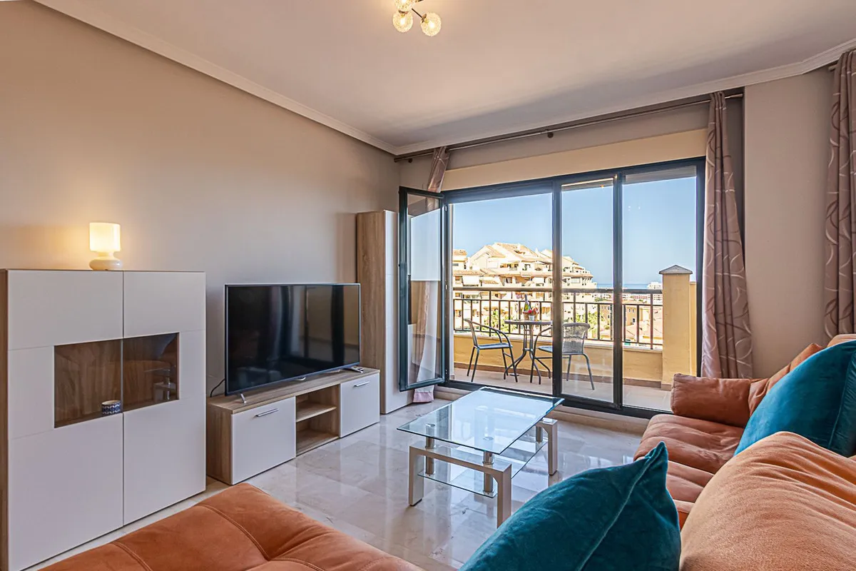 7057669a-372f-463b-a4eb-d13dbc93b561