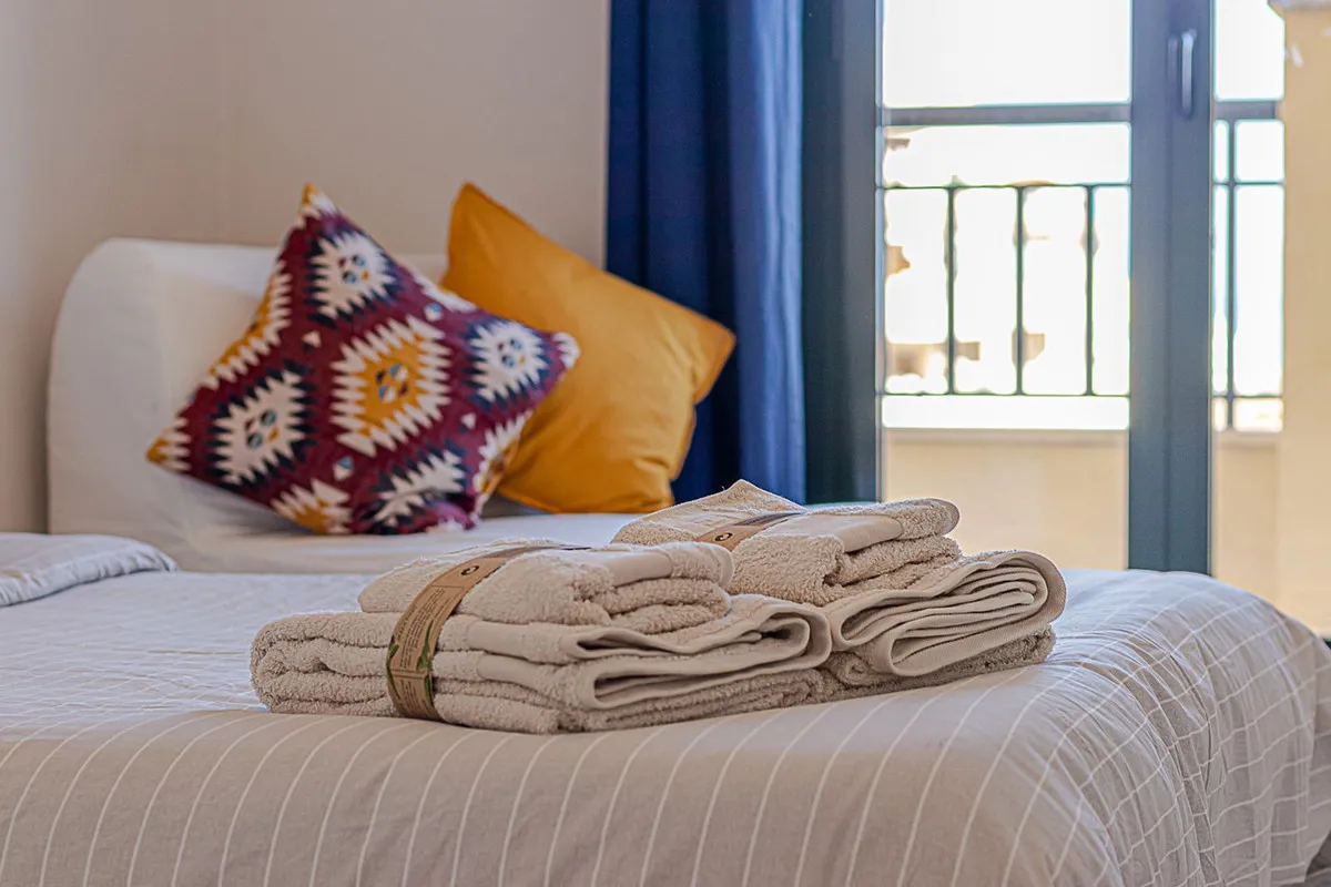 72cb4569-8fa4-4f16-bfa4-d4c0380e3752