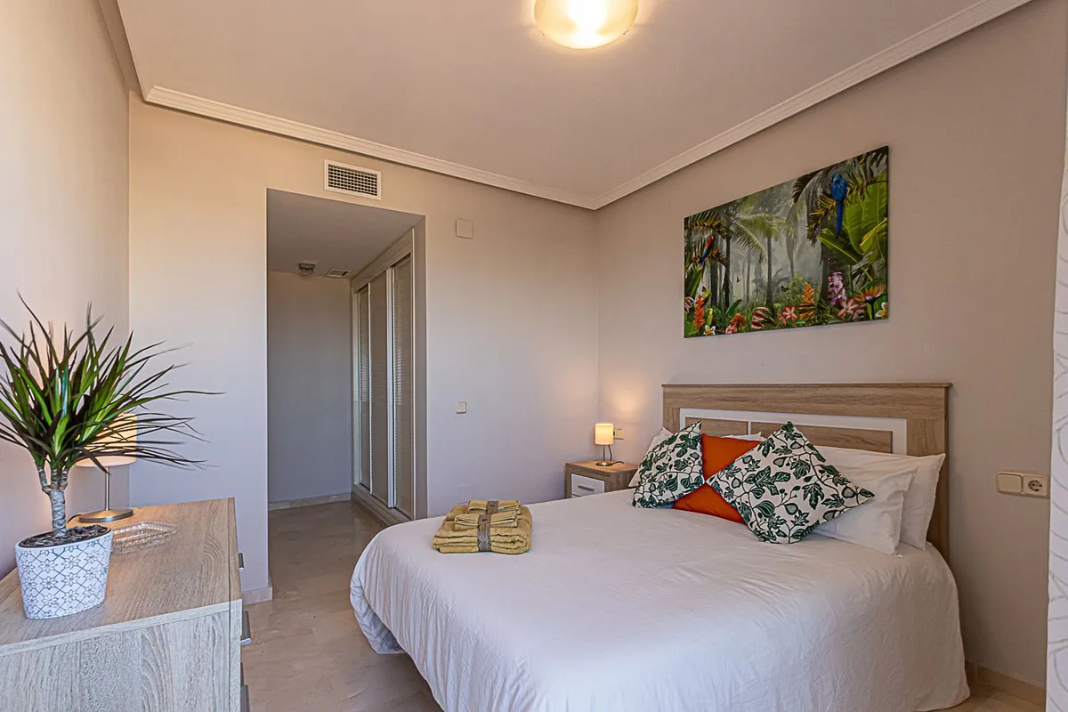 994d76c2-6c43-4cd4-82d9-63c195f51b69