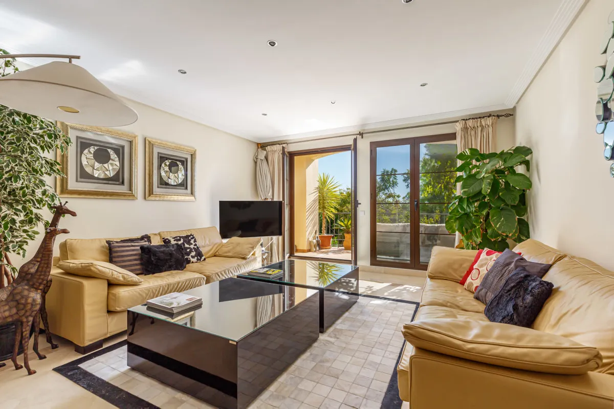 0ebe689b-f09b-4298-a87f-c2de20c92b83