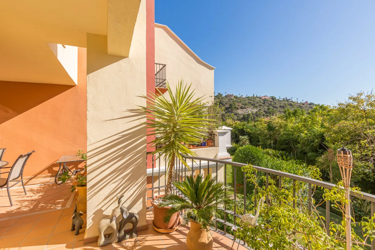 bdc6949e-1999-4c8d-a38c-aadd7172087f