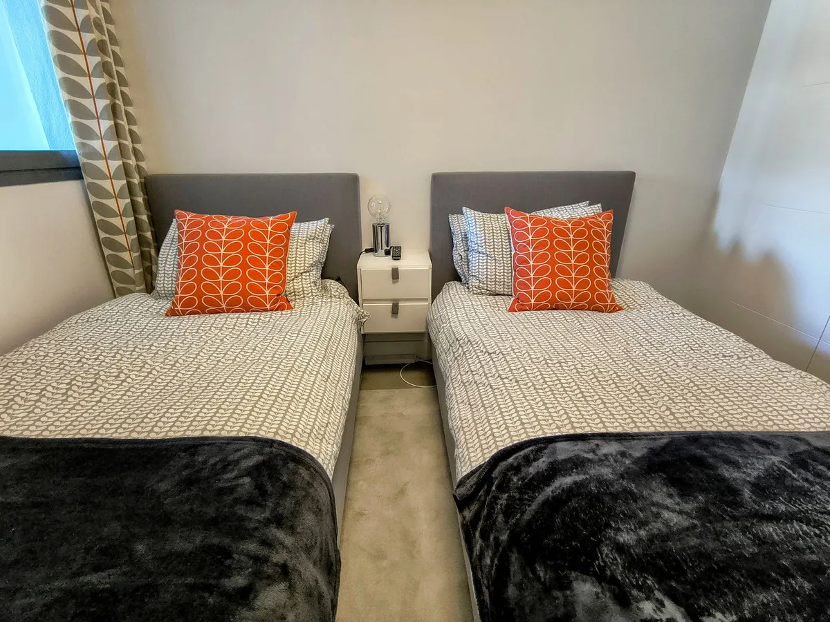 13f48501-4d0b-4c05-8693-95b20b02855f