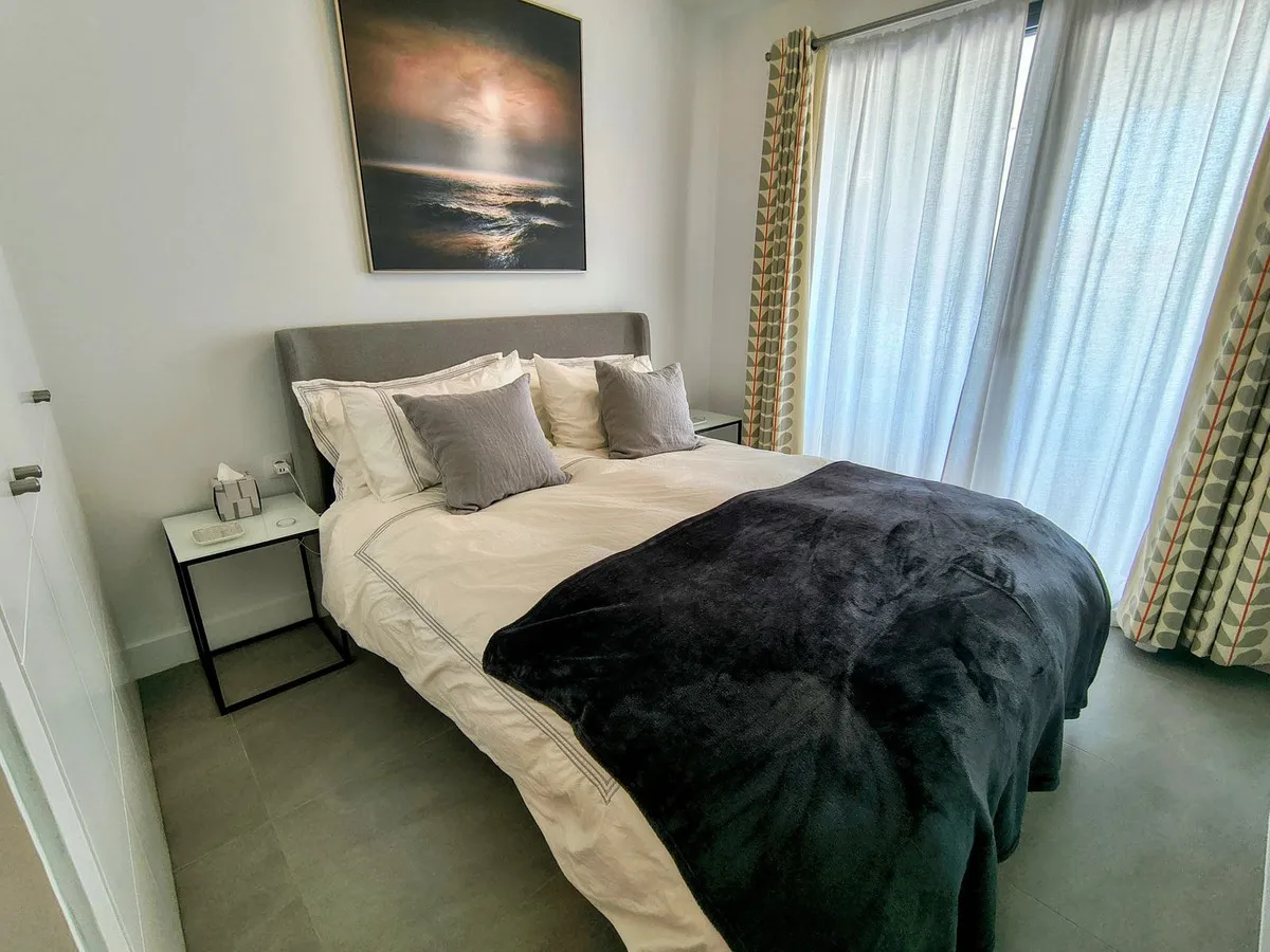 3e06a4db-24eb-4aaa-b011-0e13e587a09e