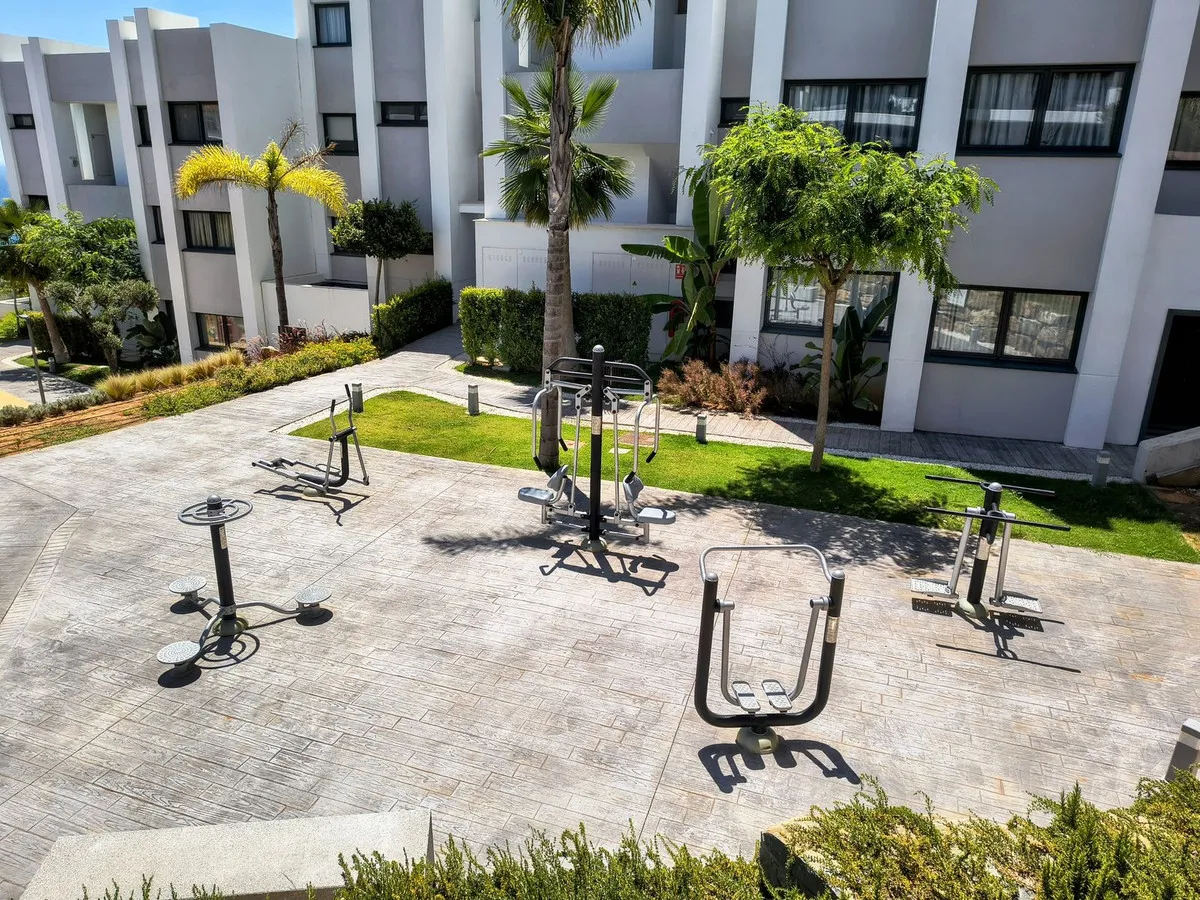 60df86fa-07a4-43ec-a918-1a8c9ecb354a