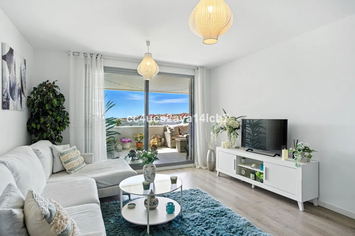 ceefb8b0-6b3f-4e73-ad43-94659ef7836e