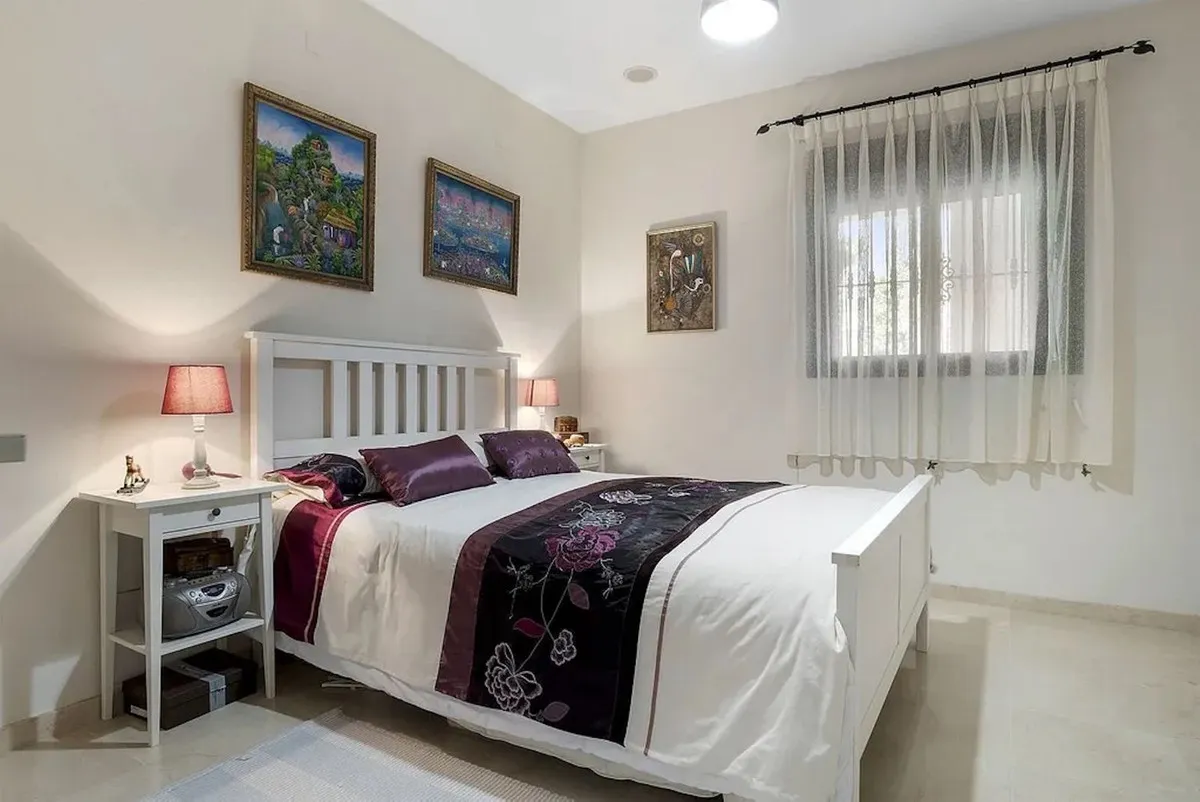 d90cd21b-354f-4215-8e99-5d5db0993525