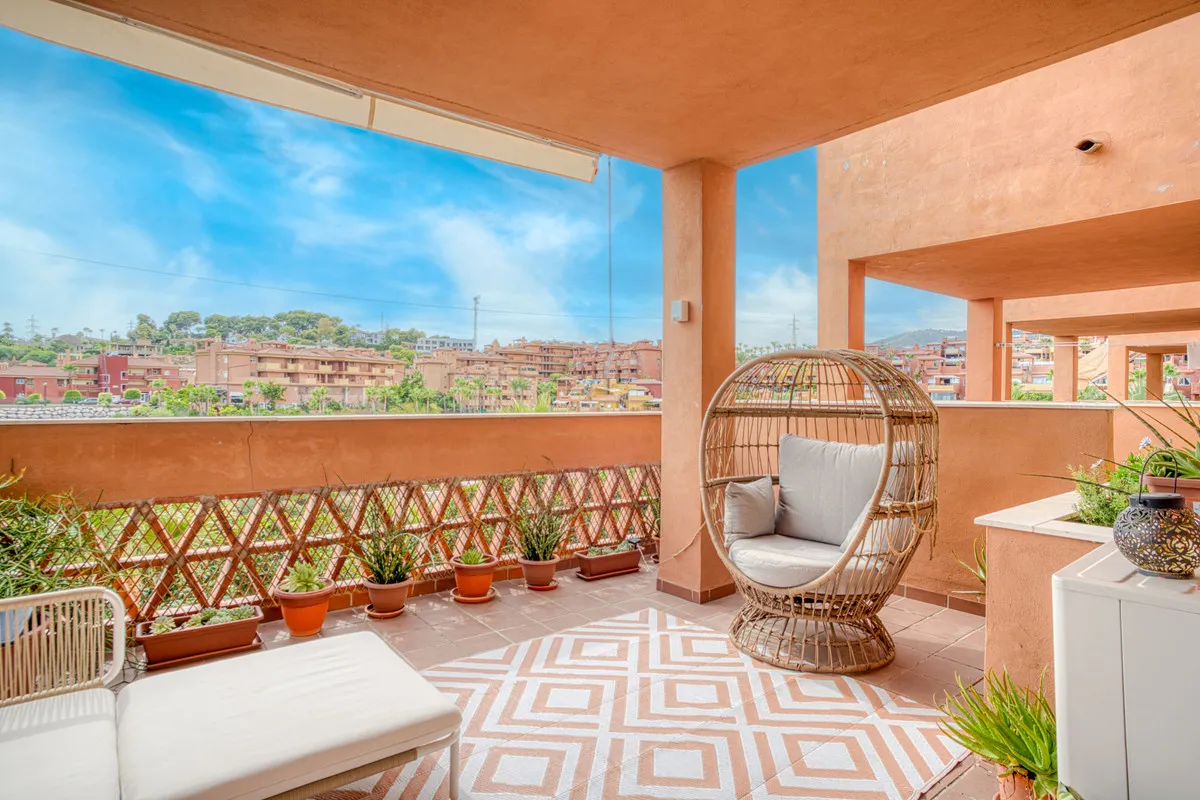 cb188482-2c6a-470a-bab7-e19d881d8733