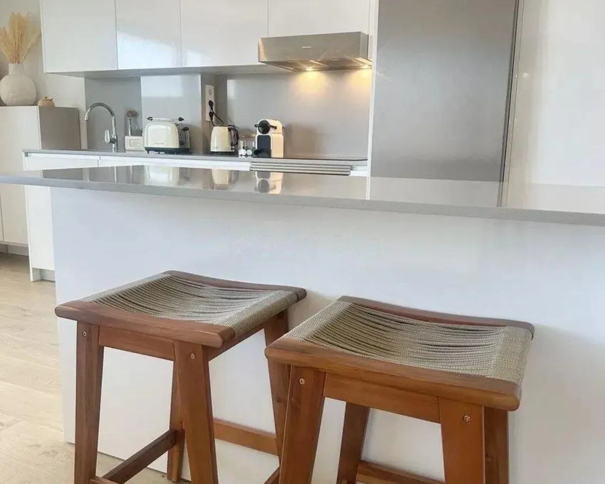 73a38001-8059-4f40-94a3-8d579e0b3f16