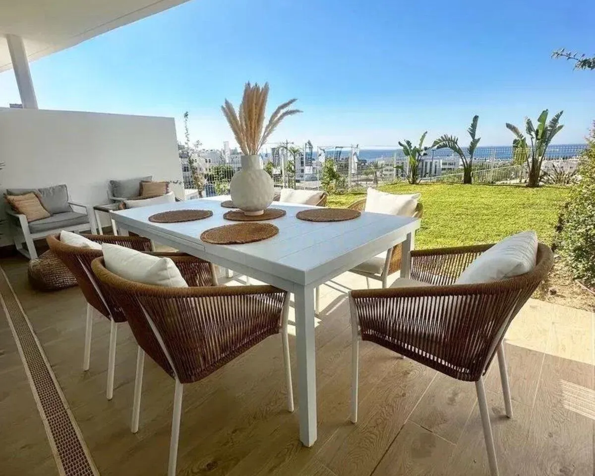 a01d317c-ede2-4b23-8192-67159fc7e7a8