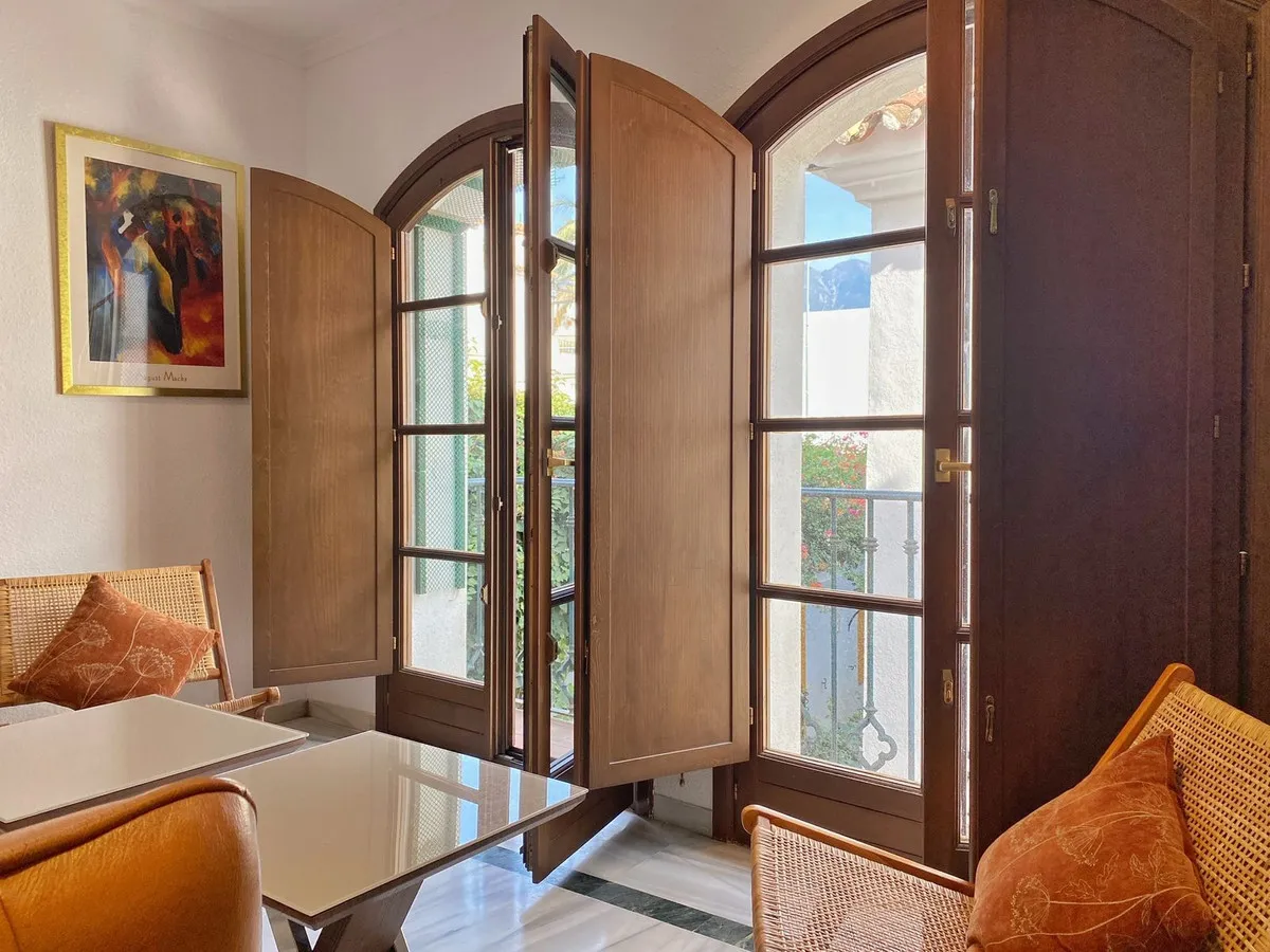 03b566d6-135e-4449-b4bd-21ba28576742