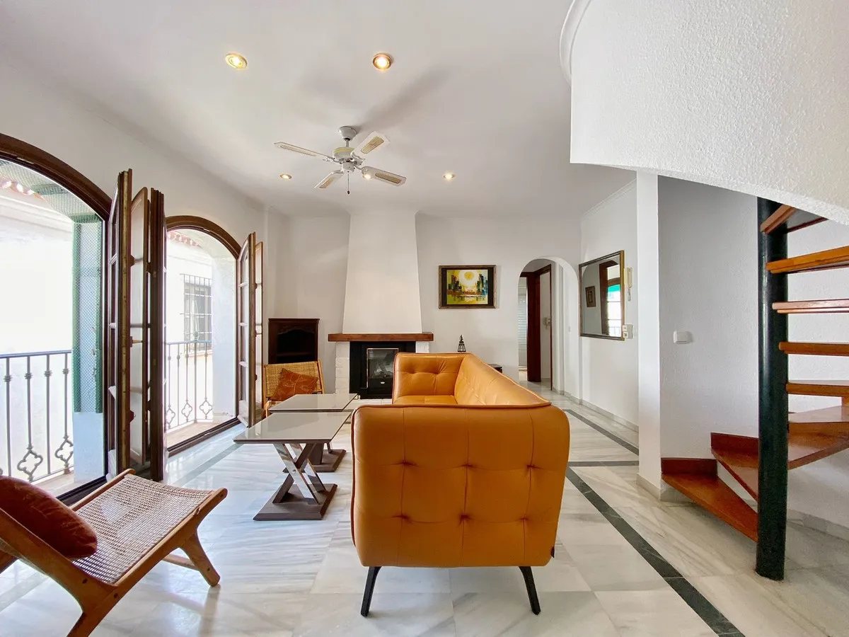 27352178-38f1-4478-9a10-ad1774c9555a