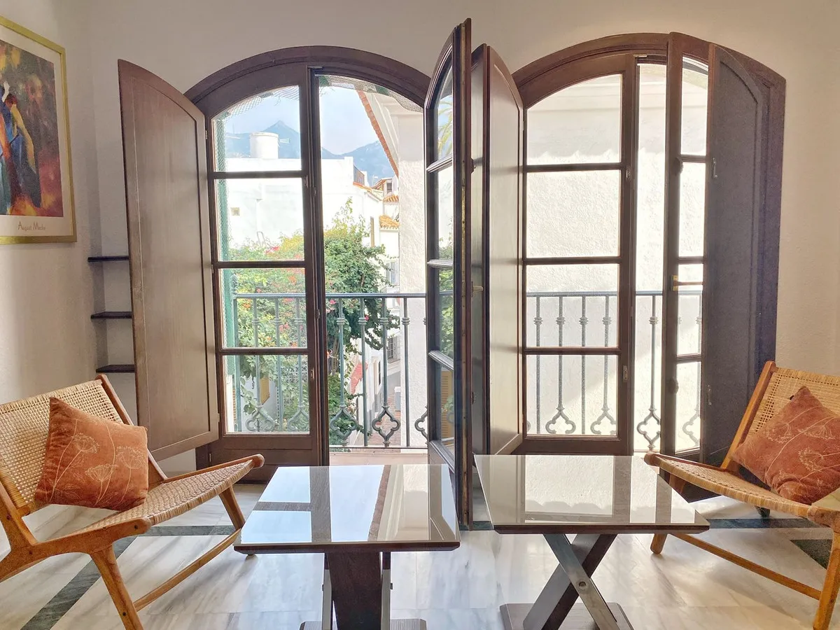 43ecdd5b-3eca-48d3-b8c6-833de3e0a39e