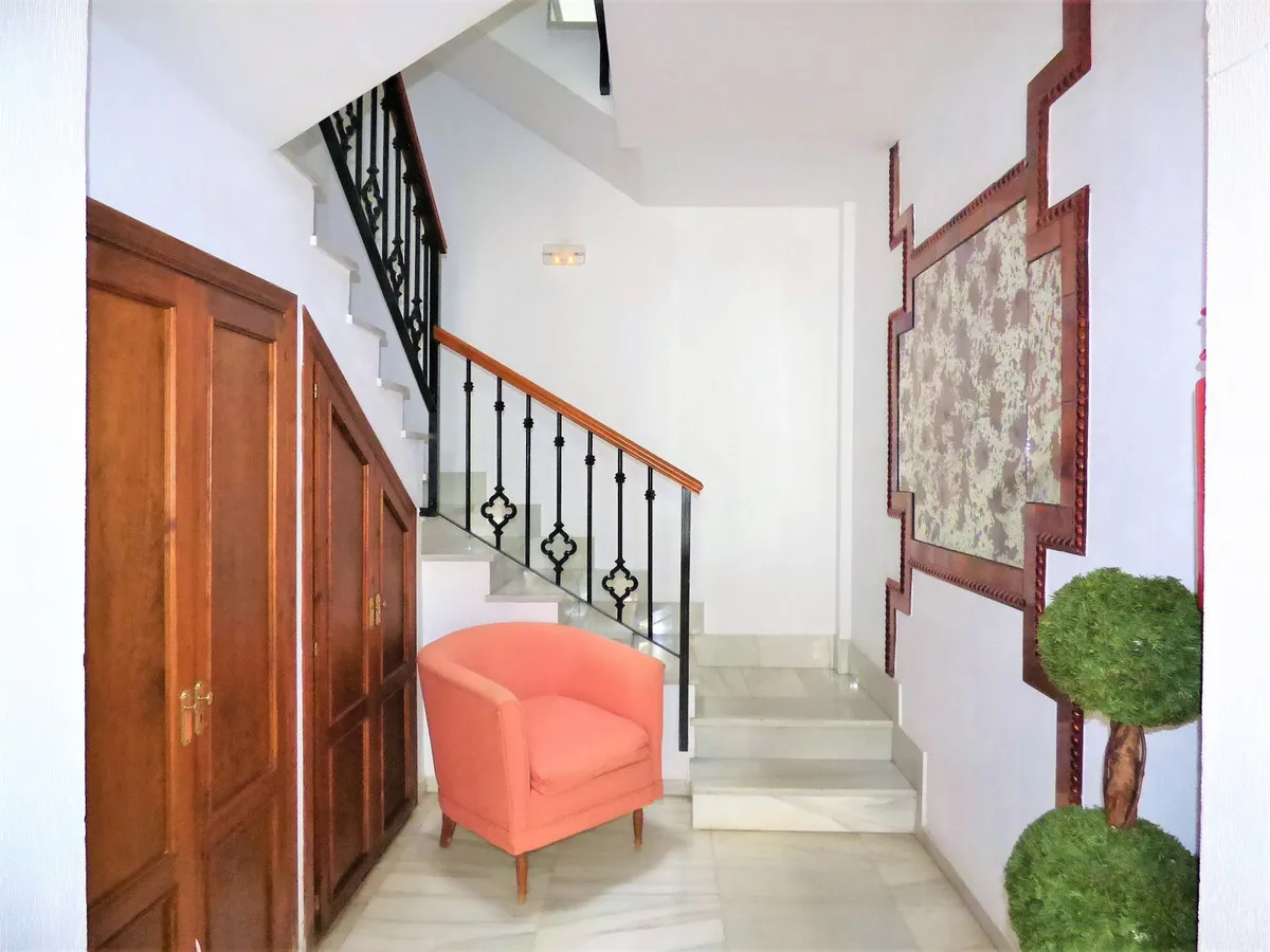 927521aa-005c-40da-a38b-78f4ef589878