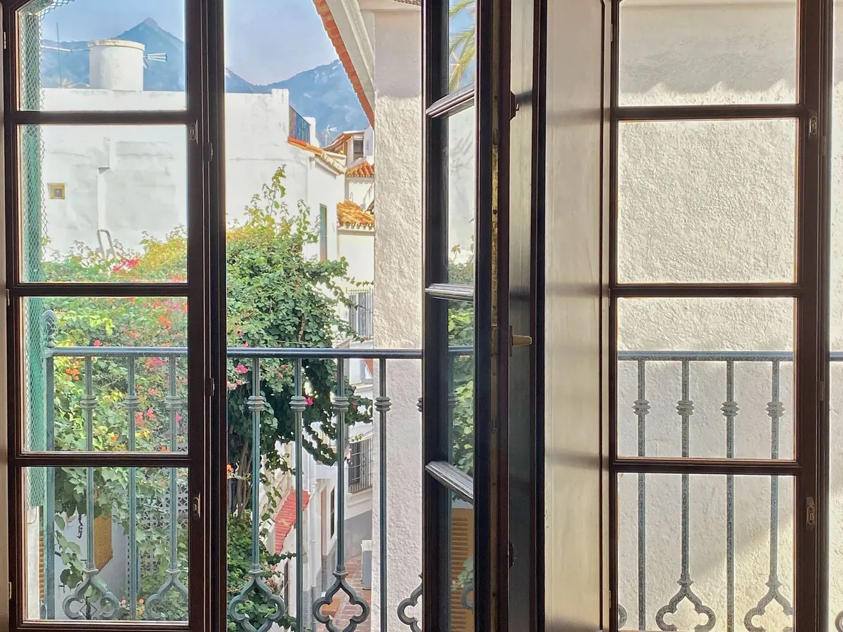 eef78779-fe8c-4731-adaa-731968edb197