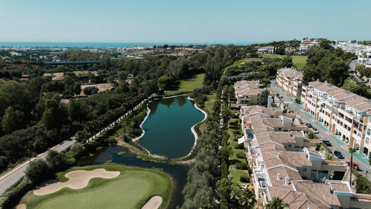 1e528261-76d9-434a-8a49-bdaed68595a7