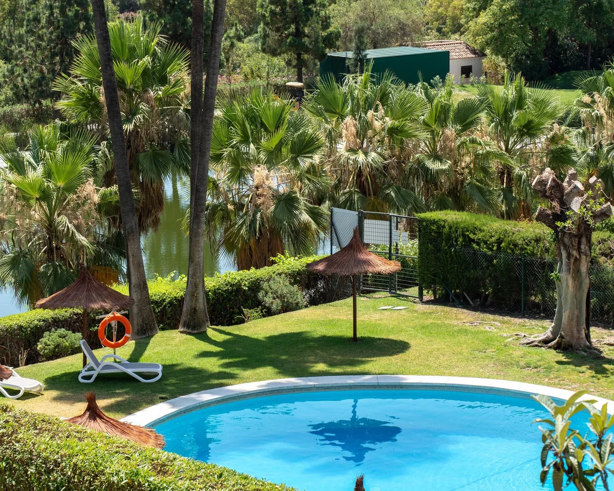 43a74d5f-ffc2-4324-b6bc-06a901d8e6e7