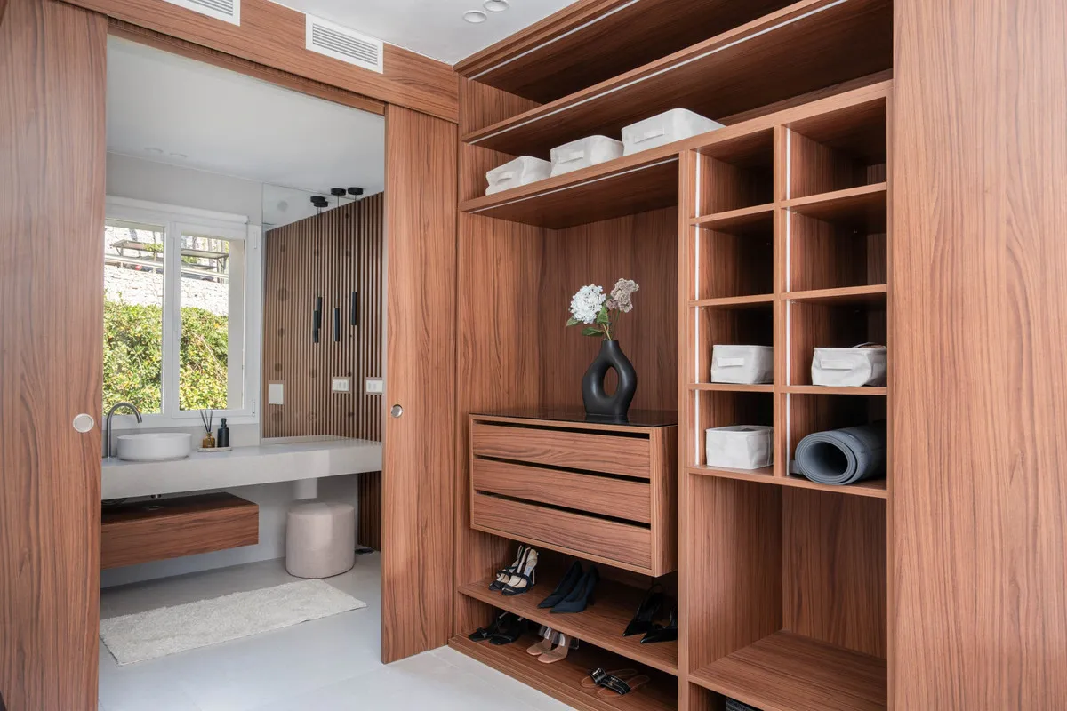 a67615a8-d854-4045-bc9f-c14ca6ad3824