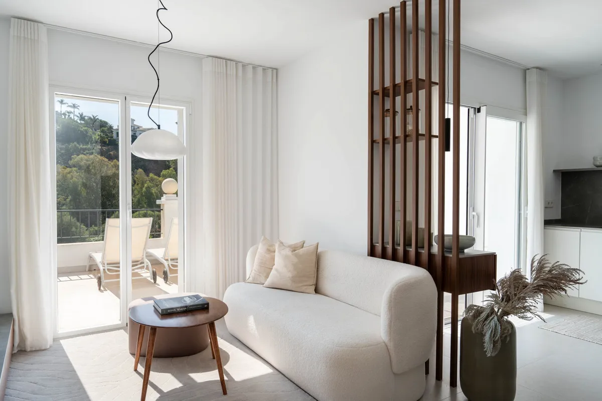 b07e3bf4-35a0-4559-97fc-76adf6e81fc2