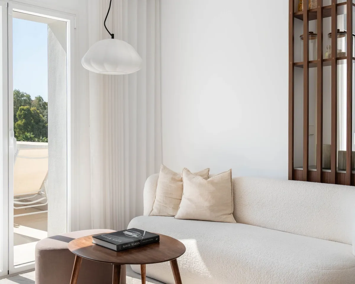 fea166ac-799a-41af-8120-00deb5accf07