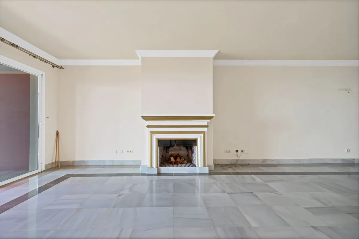 08e1fd9e-d0e5-44a0-b685-11a350f3399c