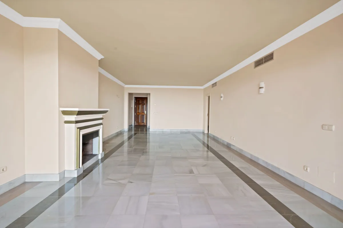 7e4b31e8-ec9d-492f-8a62-62ef7317f5cd