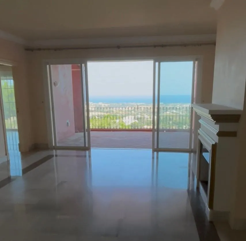 d8bafaf2-0bec-4fd4-9993-529d9fb2e98d