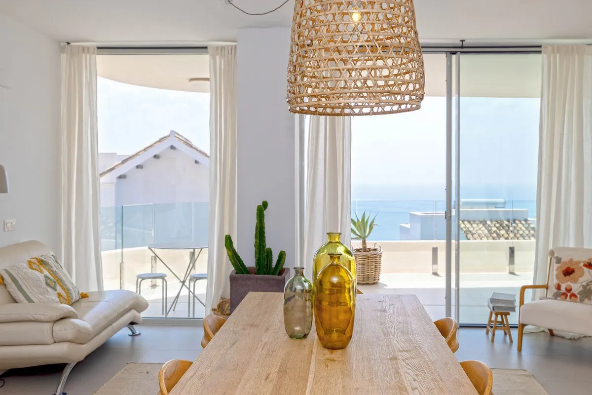 0891cebc-1720-40aa-9ede-c8f3941bac07