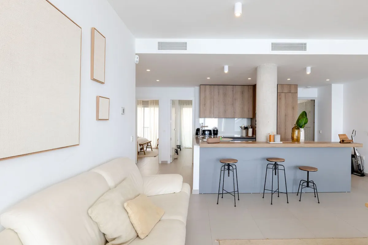 20bf308c-7b54-4eae-9548-ee72d9a59d45