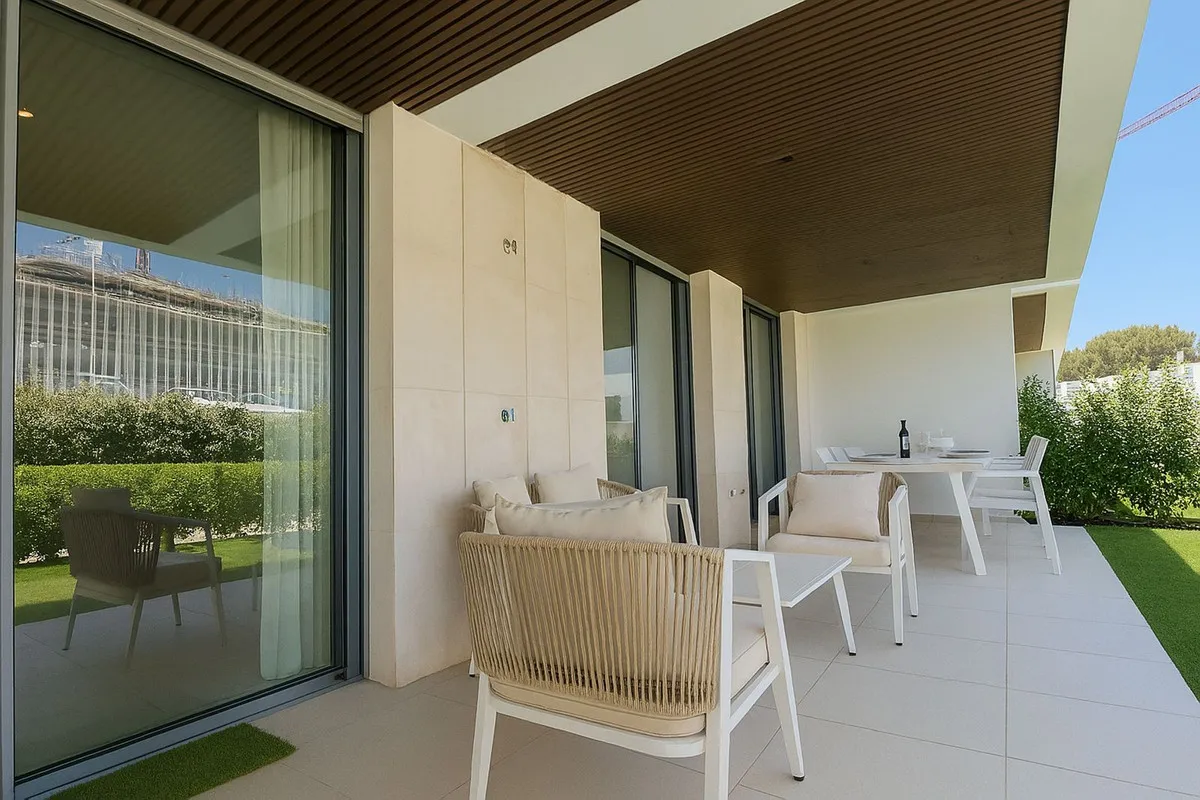 a8fdc840-4f14-46d5-9043-467eeb2617f6