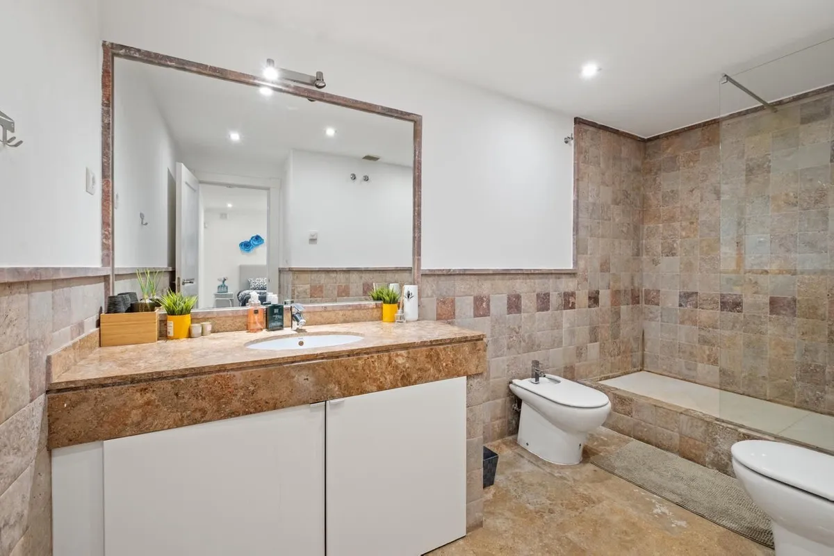 df4e7728-4a7e-47d6-b1c3-43c35f4a1699