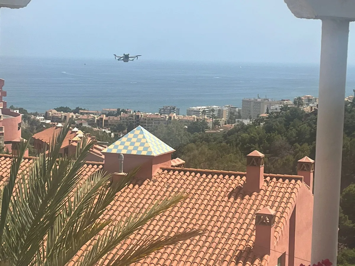 6dbafe8a-a85a-4c96-b09b-be736d7018cd