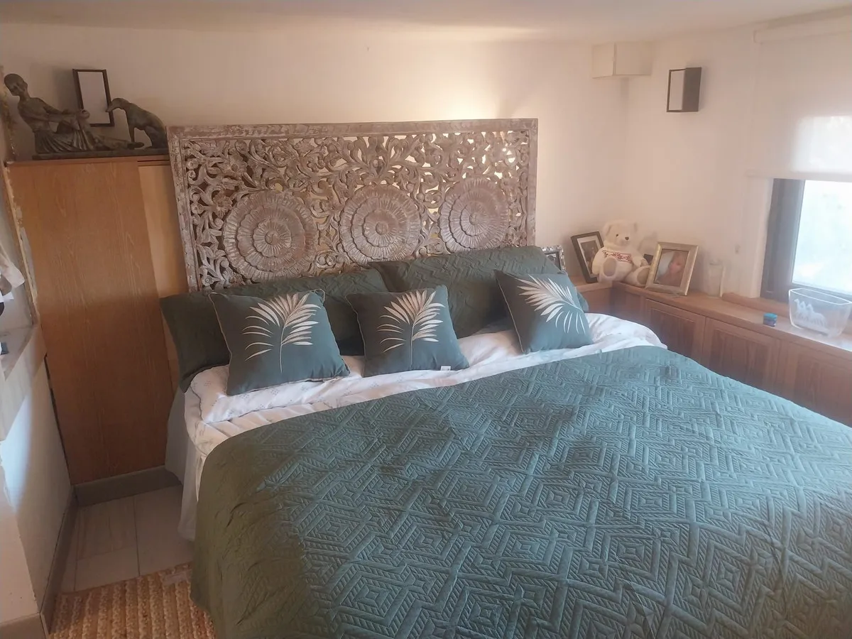 9bc51947-1d81-461d-9731-61403b84f9c7