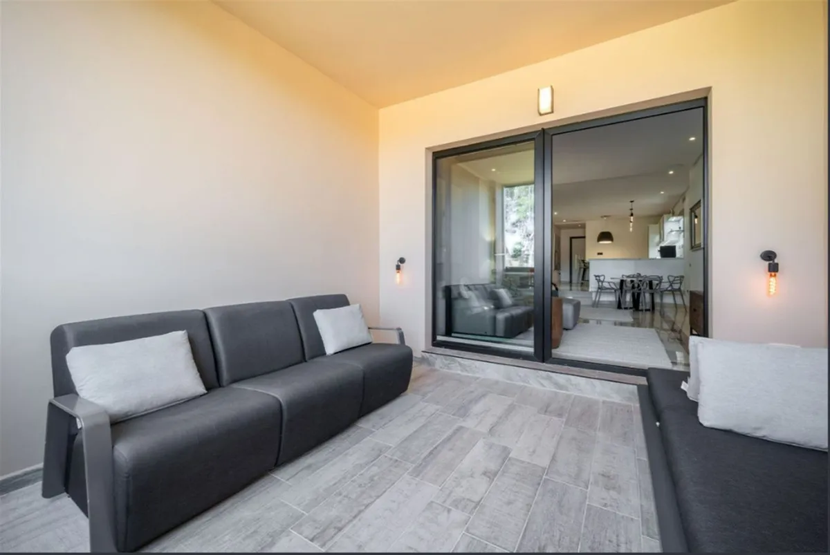 18a7e2f9-6a23-40f0-98d5-ec41af0e457e