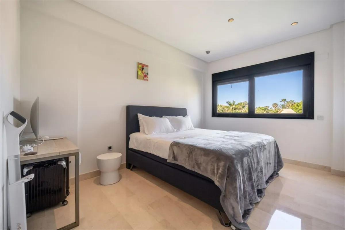 743a5726-e685-4043-b760-227c476ebab7