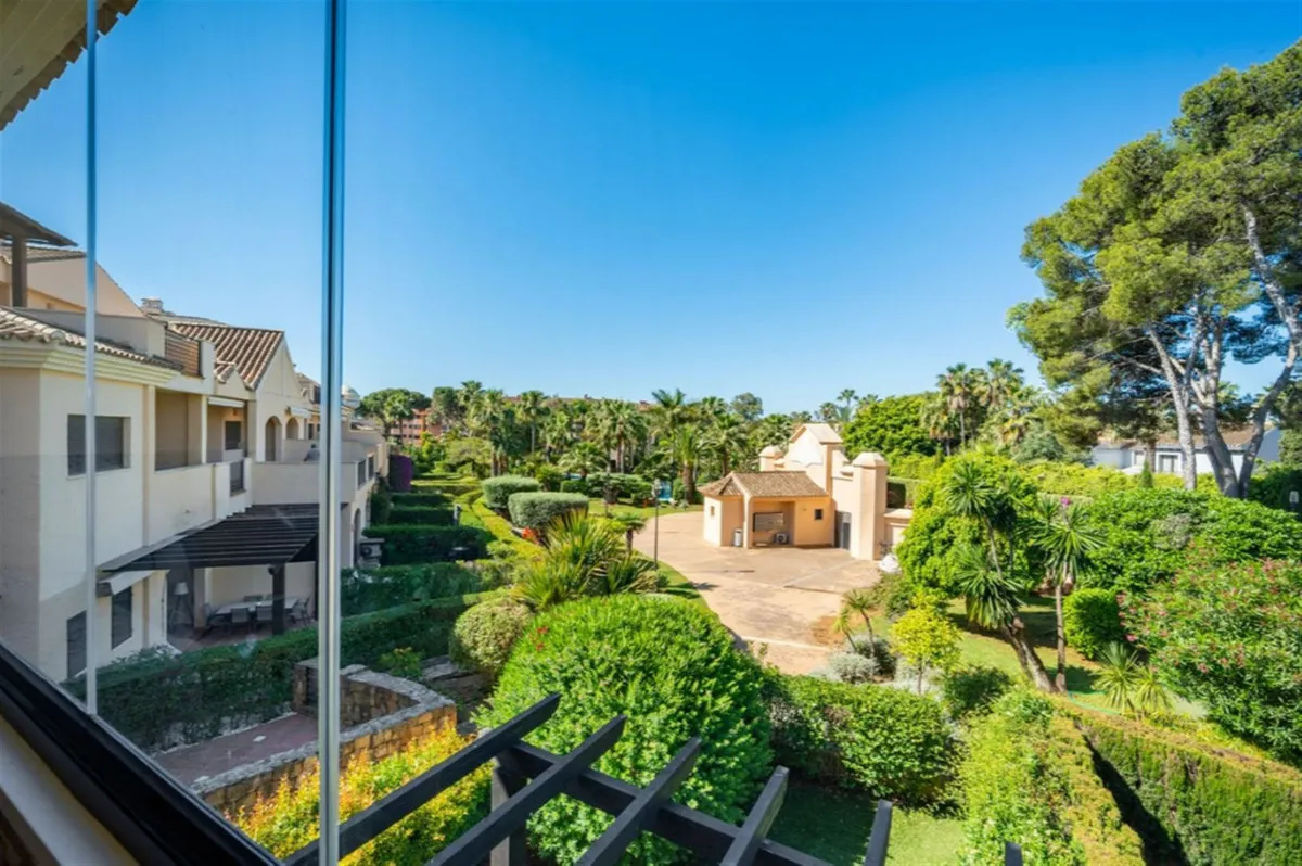 b34c78d1-9321-466b-beac-1764c6c9e0c0