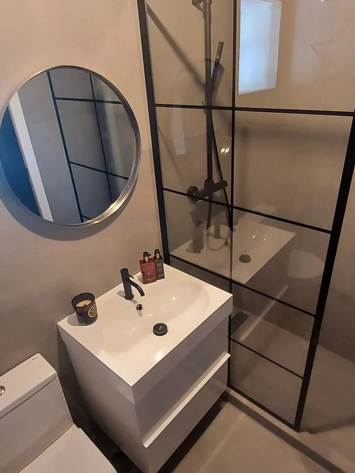 178979f9-70ac-45e0-ac8f-c3614d6d8833