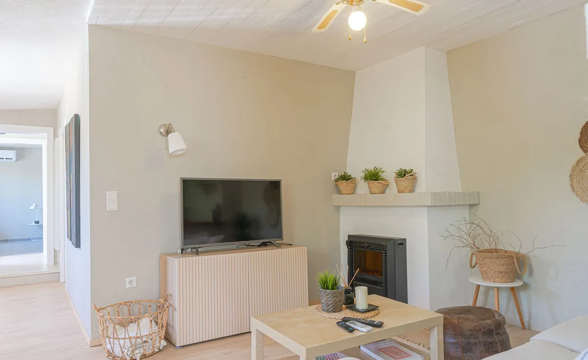 c3cecfa0-0ebe-4ad5-a303-950110863751