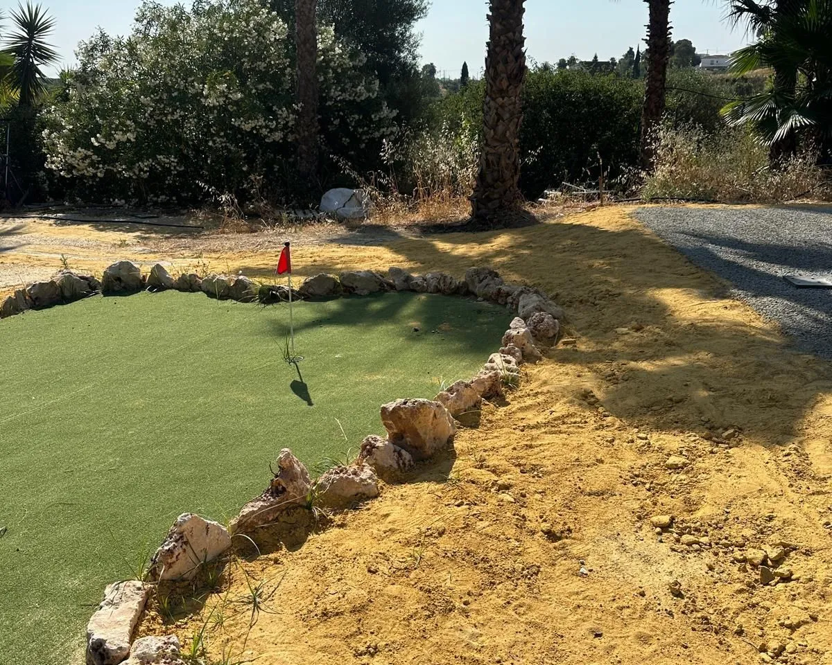 f78e8d27-0fc9-4162-9d9e-e2ffe71c152d