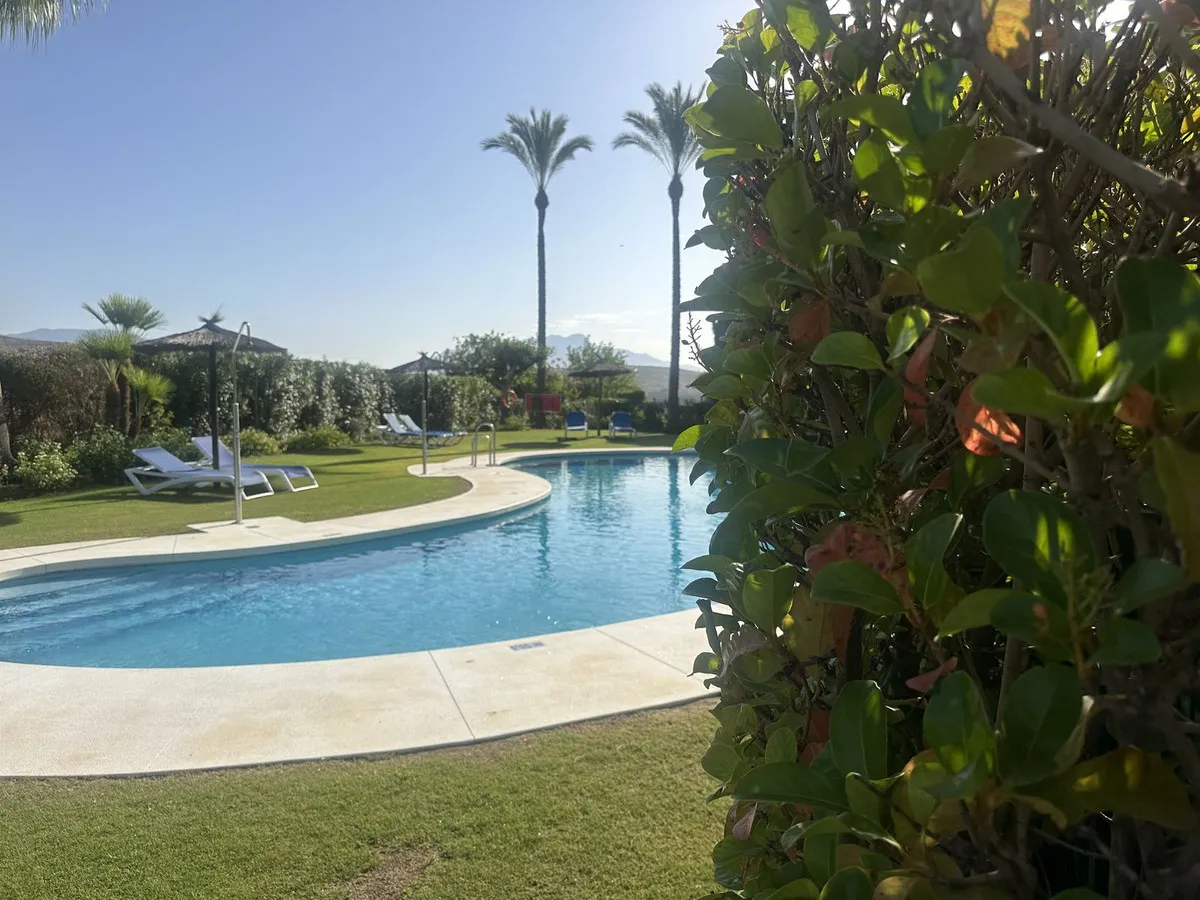 a74cda85-4916-4b50-80f2-63be1b9df9e7