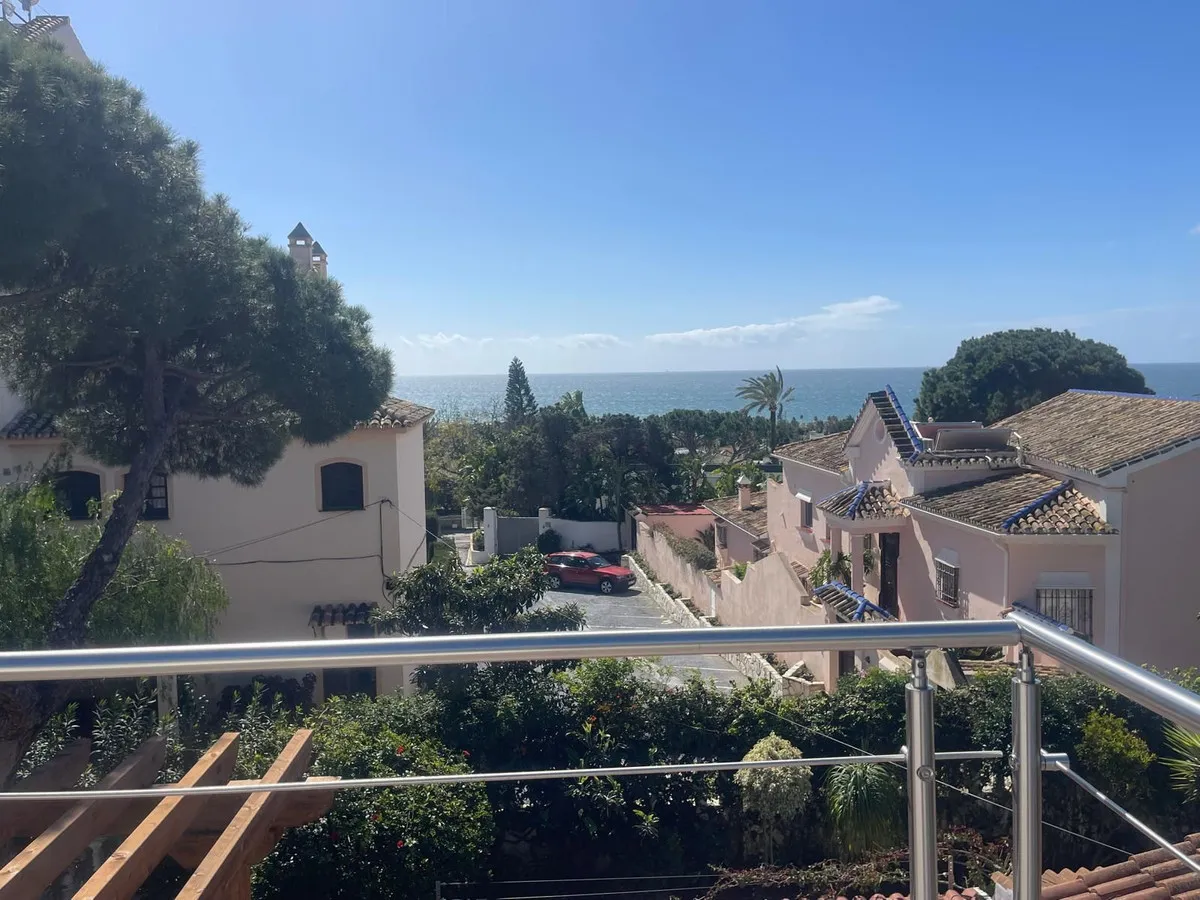 4aa45d0f-d970-422b-99e5-8b83b4a1eef3